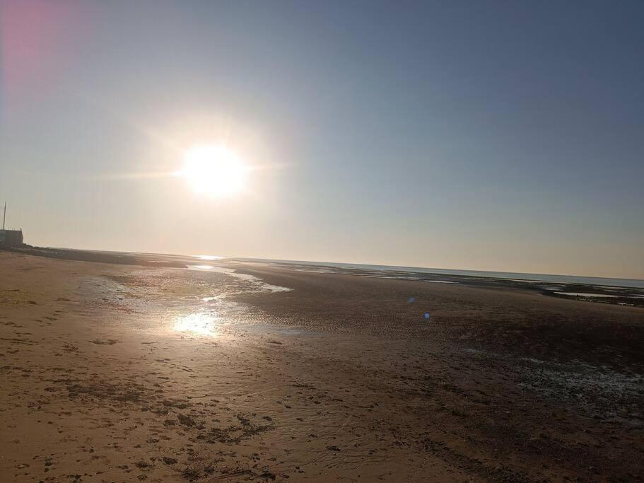 Villa Belle Vie A 30 Metres De La Plage Ver-sur-Mer Esterno foto